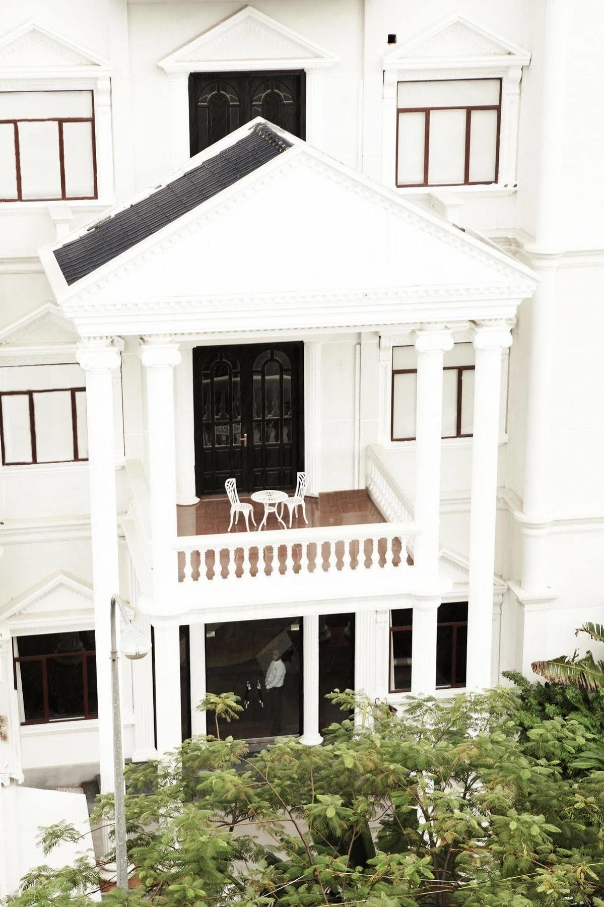 Hotel White Mansion 白色公馆 Phnom Penh Exterior foto